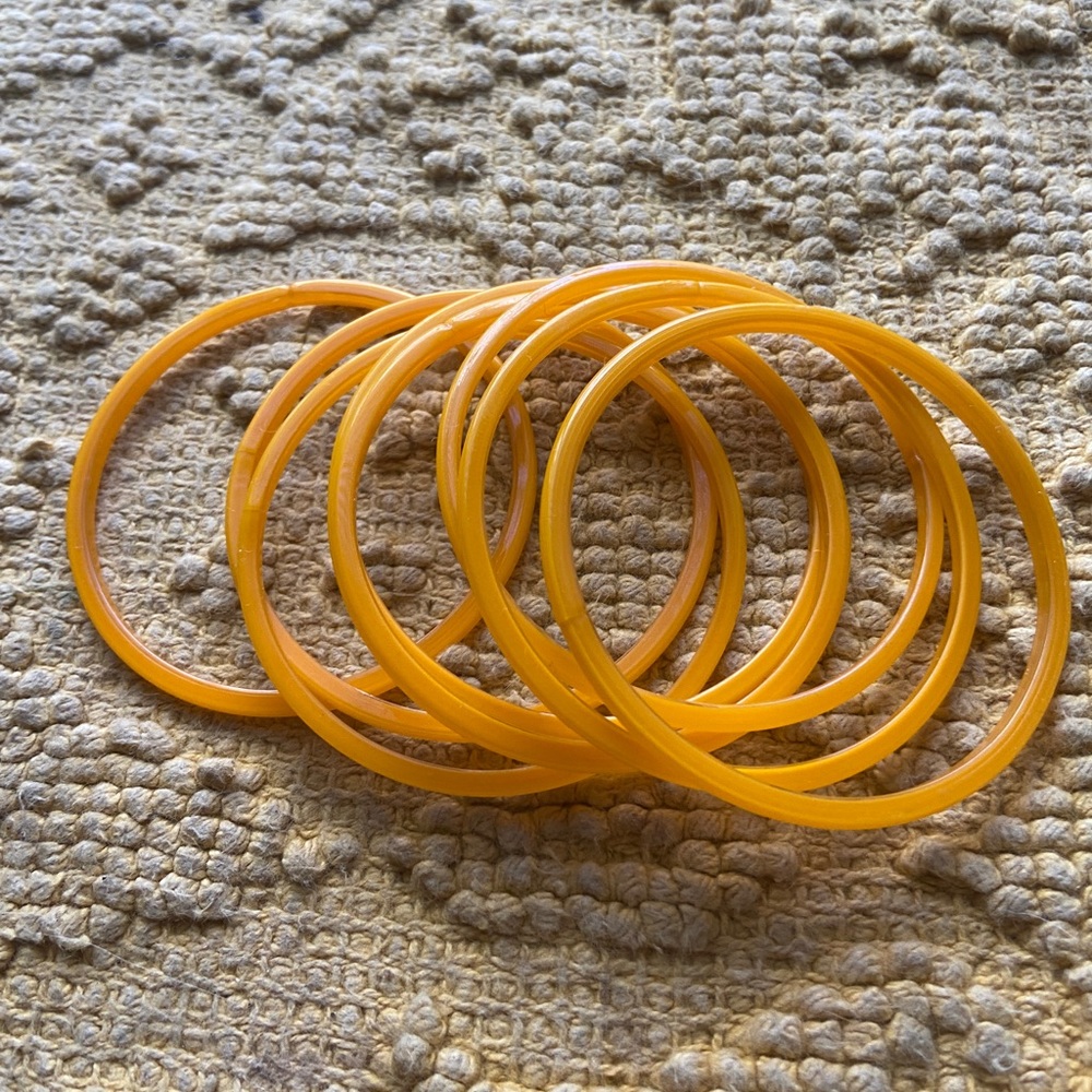 Yellow Glass Bangles Small - Picture 6 of 6